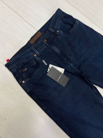 Мужские Джинсы Armani (длина 34)